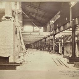 Chantier de construction des pavillons, 1889. Archives de Paris, 11Fi 1240.