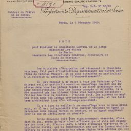 Instructions des autorités allemandes pour le camouflage des lumières dans les bâtiments officiels. Archives de Paris, 10W 169. 
