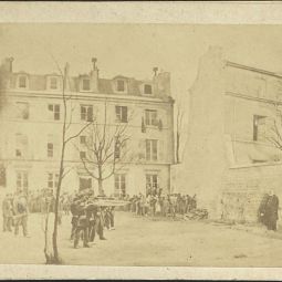 Photomontage de l'exécution des généraux Lecomte et Clément-Thomas à Montmartre, 1871. Archives de Paris, D1J 10 dossier 219.