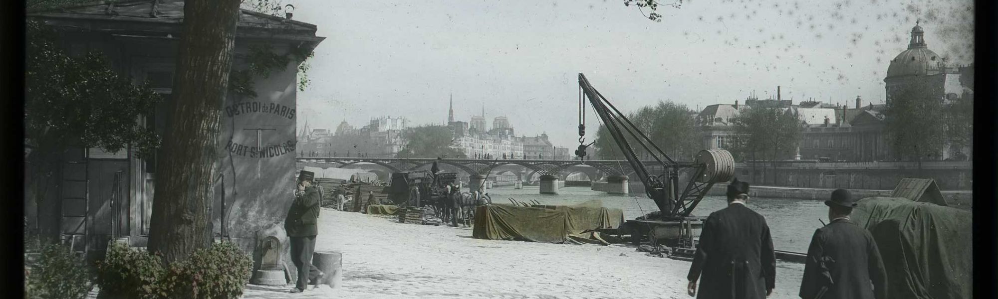 Paul Geniaux, Les quais de Paris du pont des Saints Pères, ca. 1900. Archives de Paris, 7Fi 1.