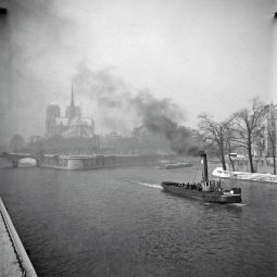 Photographies prises entre 1942 et 1948, extraites du fonds Bertrand. Archives de Paris, 35Fi 293.