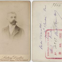  André Brouillet, photographie Ladrey-Disderi, 1900. Archives de Paris, D29Z 166.