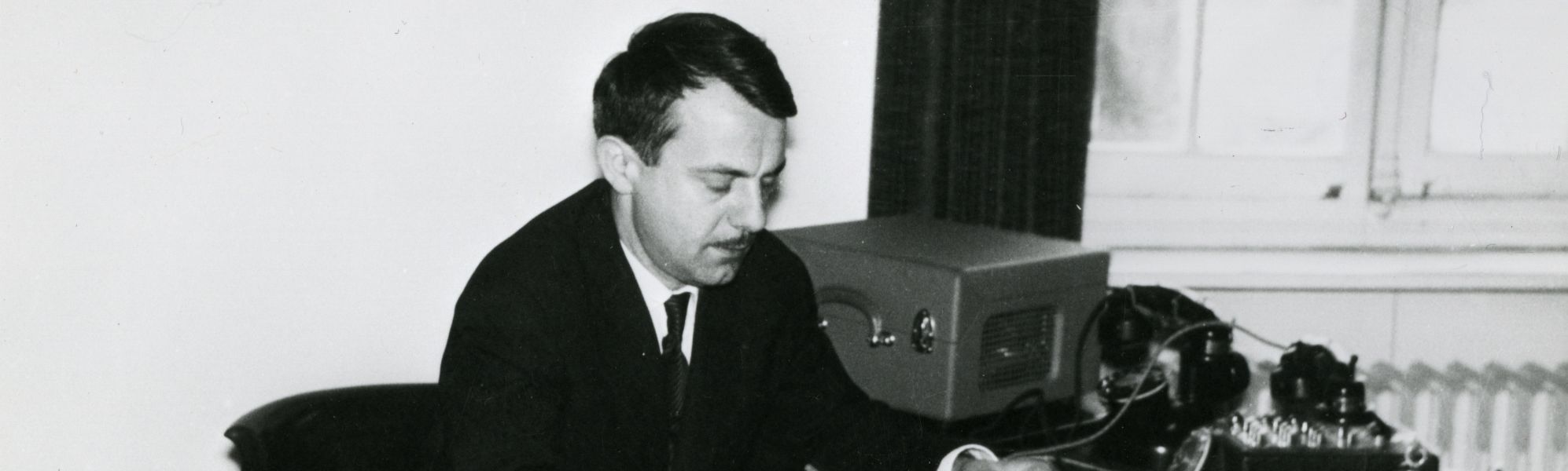 Yves Pérotin, directeur des Archives de Paris.