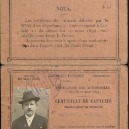 Fonds Boisseau : certificat de capacité valable pour la conduite d’Auguste Chevallier, 6 mars 1920. Archives de Paris, D57J 2.