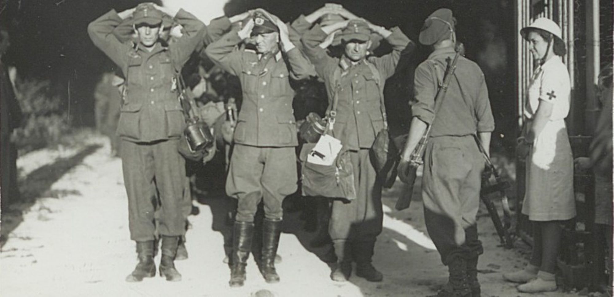 Jardin du Luxembourg, août 1944. Archives de Paris, 11Fi 2697.