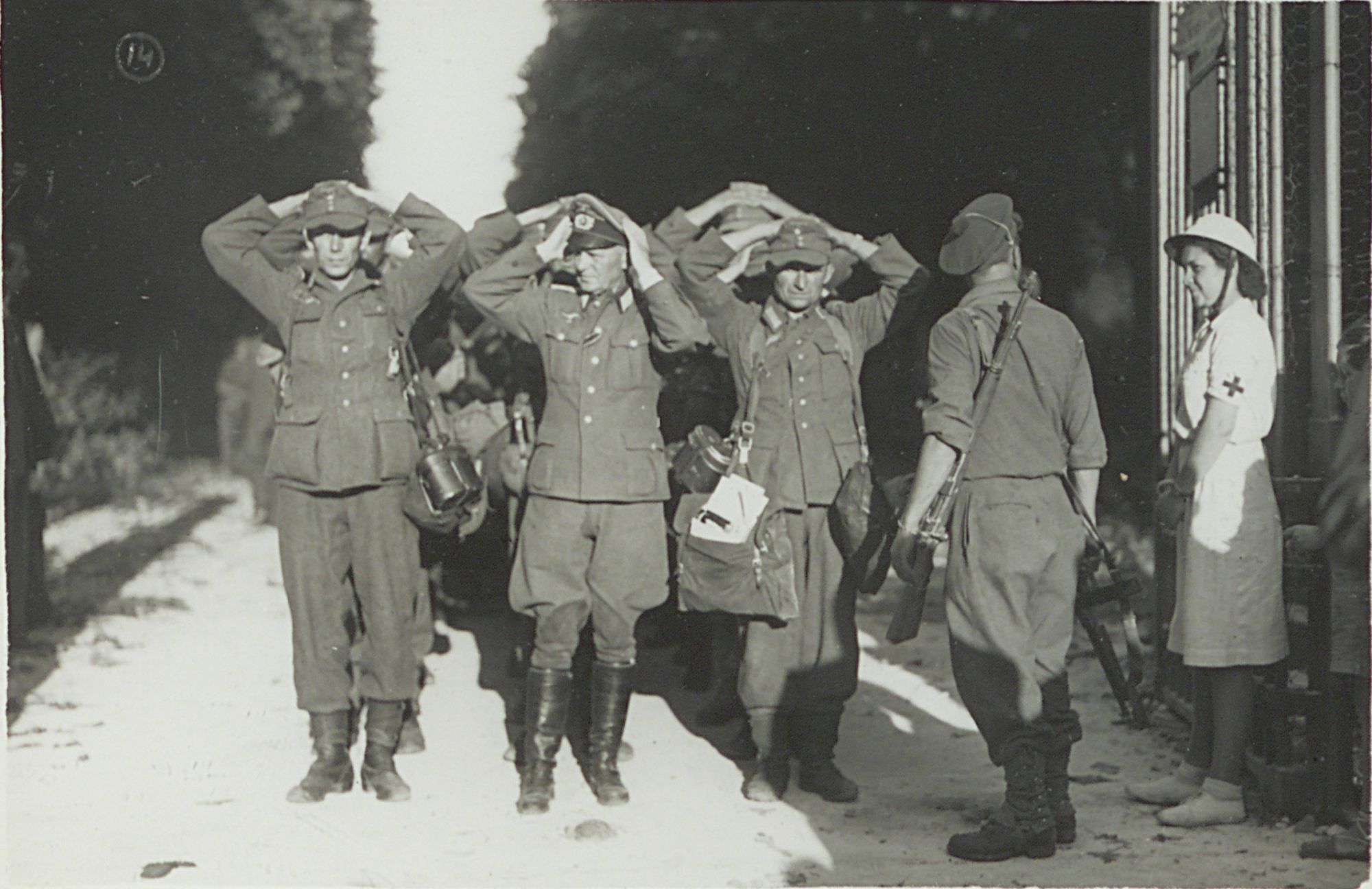 Été 1944-1945 : combats de la Libération, nouveaux pouvoirs et victoire des Alliés