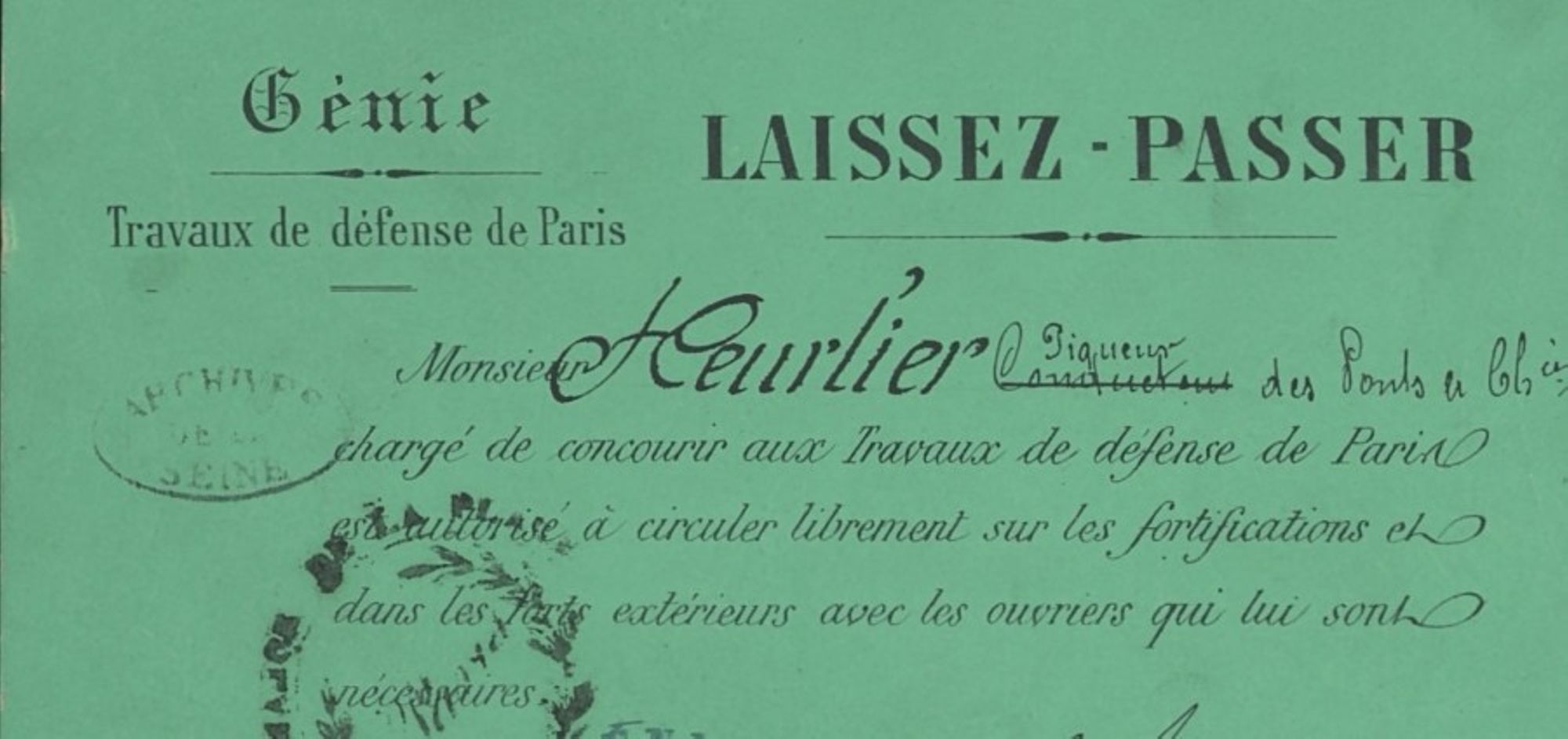 Laissez-passer délivré à M. Heurtier pour qu'il puisse concourir aux travaux de défense de Paris  et pour circuler librement sur les fortifications. Archives de Paris, 6AZ 2, dossier 102, pièce 1.